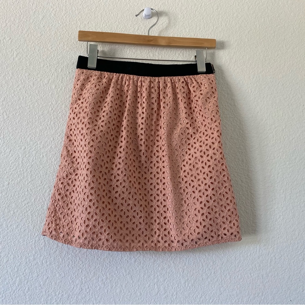 LOFT Petite Pink Eyelet A-Line Skirt Black Waistband 4P
